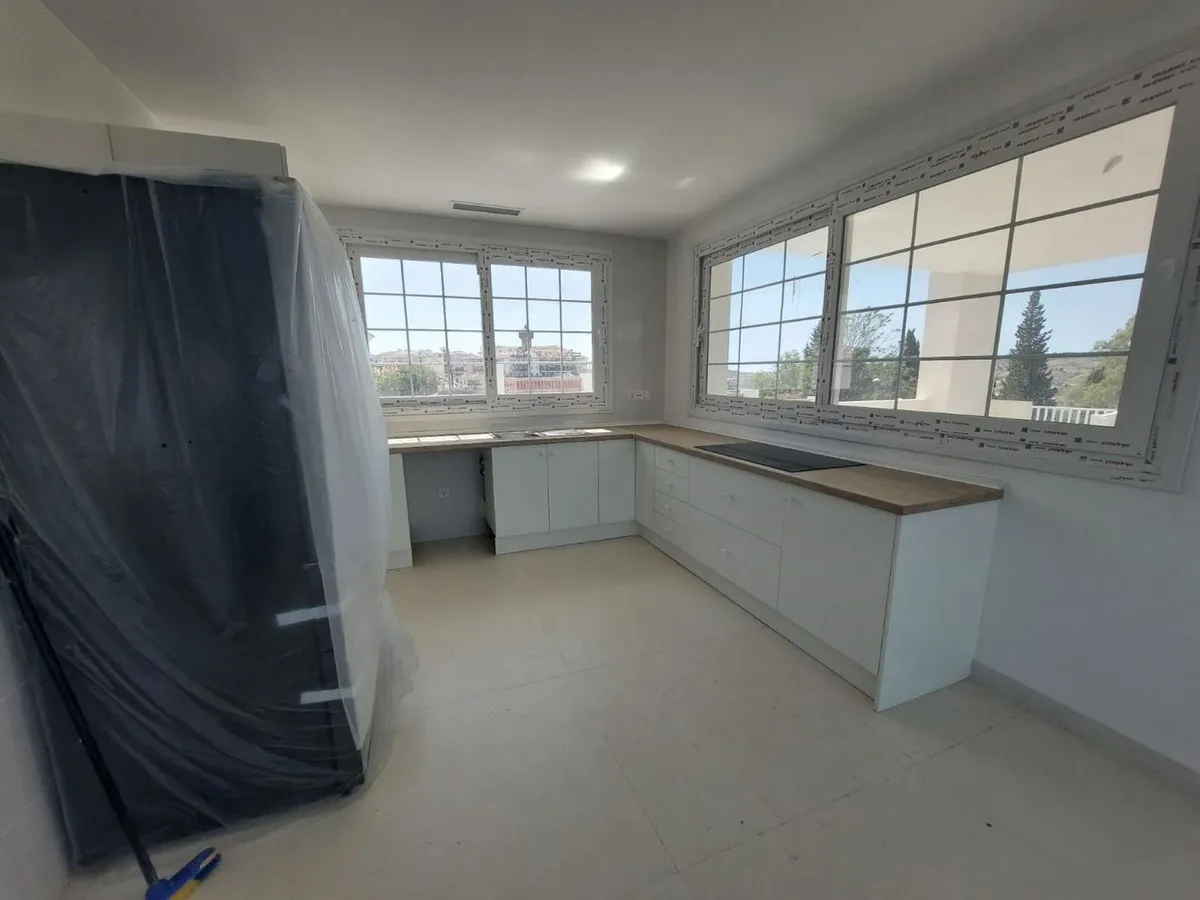 3edc4a05-9b73-4bdc-9af1-65910715d89e