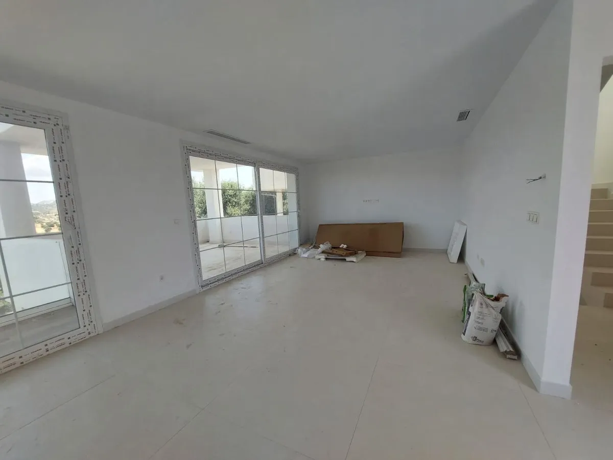 401b05b9-26ec-4bbb-8208-6dbd5b84adfd