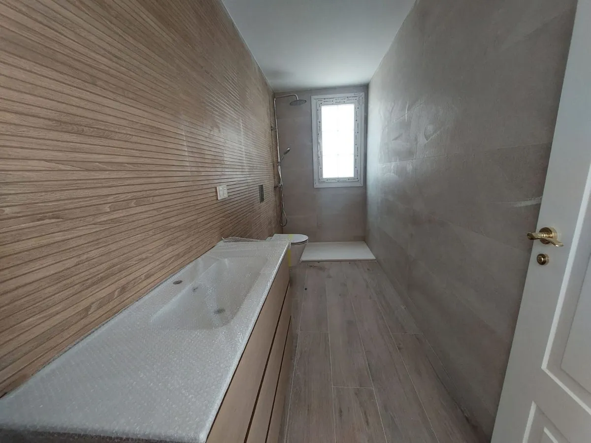 5e016193-8d85-431c-b189-1c596fd95892