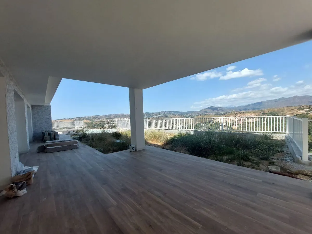 fed8e06e-03df-413b-8b93-8deefa97f943