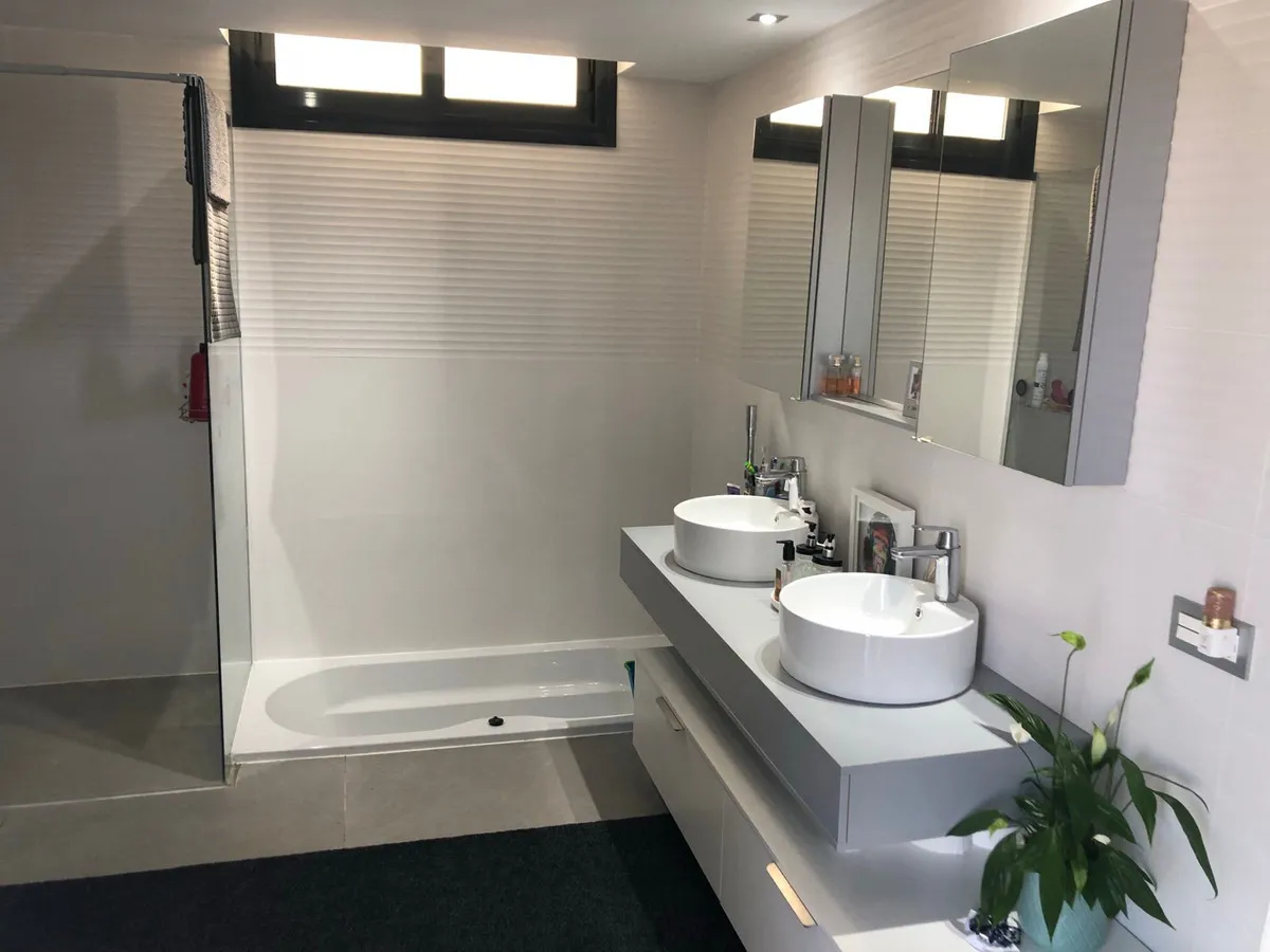 6aaf4b31-15d8-4b31-8b4d-a9594d615a92