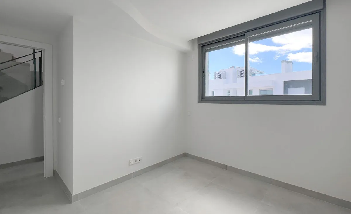 17dffebe-79b4-47e4-82ef-05beb6094777