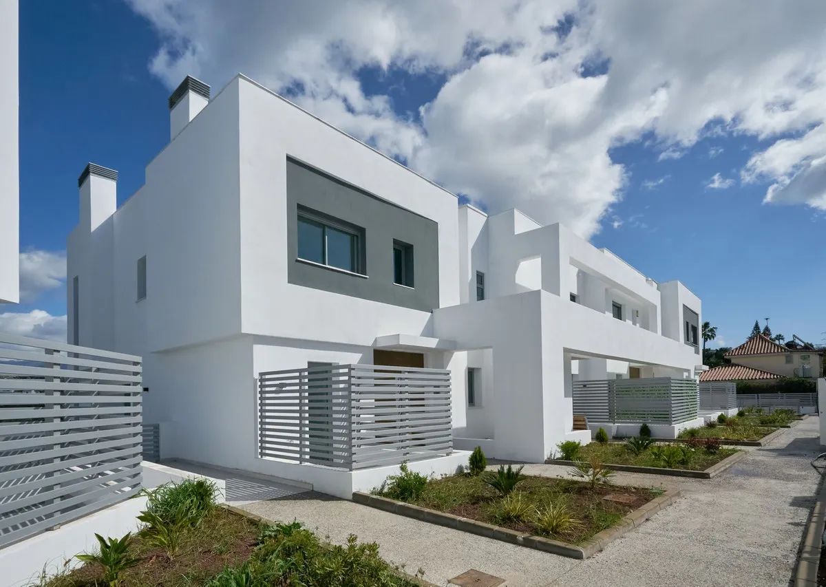 70aab59f-aecd-4c01-9b61-89d0ccf8792f