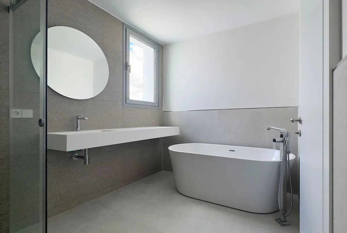 e5737952-94ce-4506-81f9-85d5bbd94d09