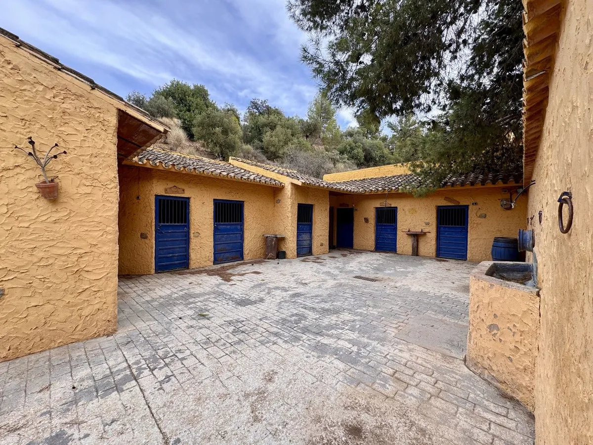 87148096-c33f-4ec6-a3a9-162772998007