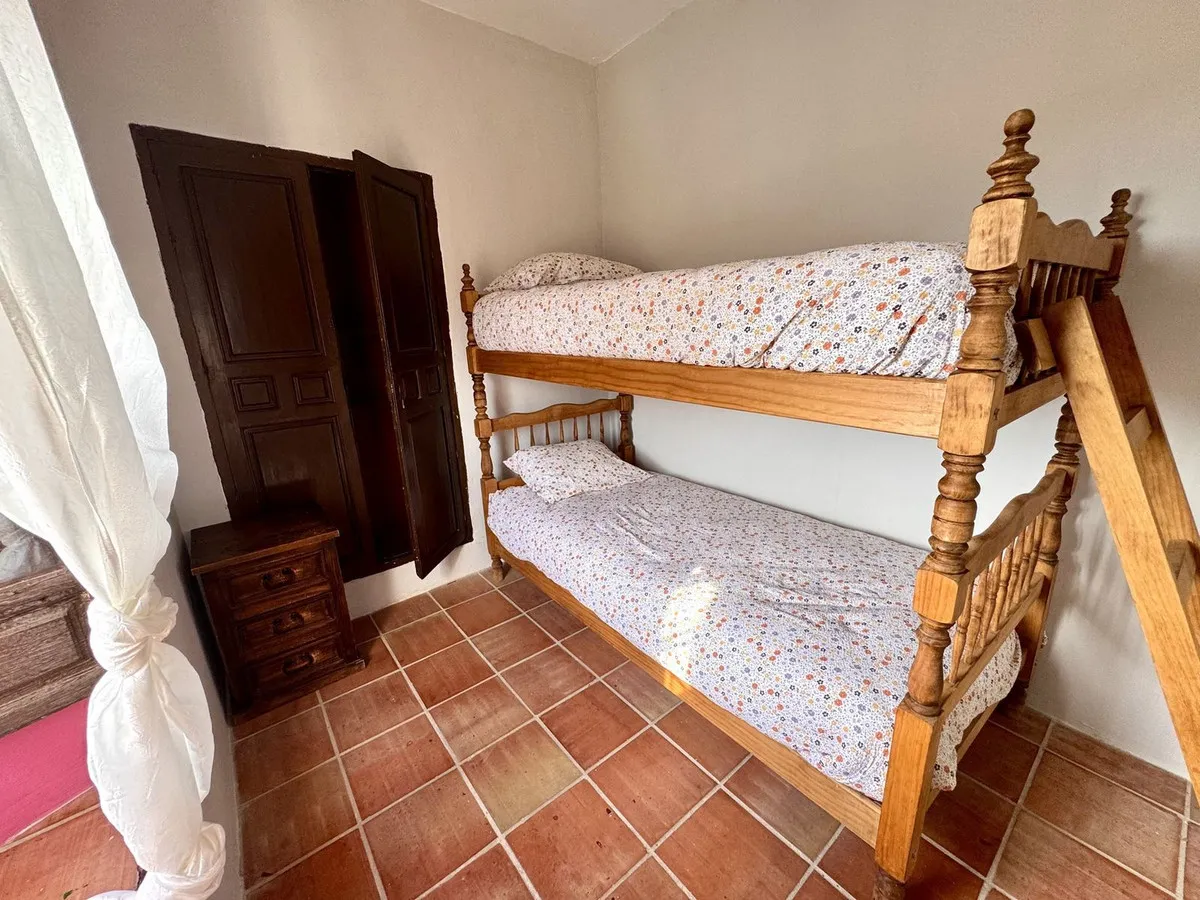 9a010281-3133-457e-891c-96efbf907cb9