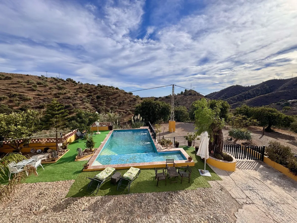 acc842fb-d40f-4f36-9b89-e685ff3fd158