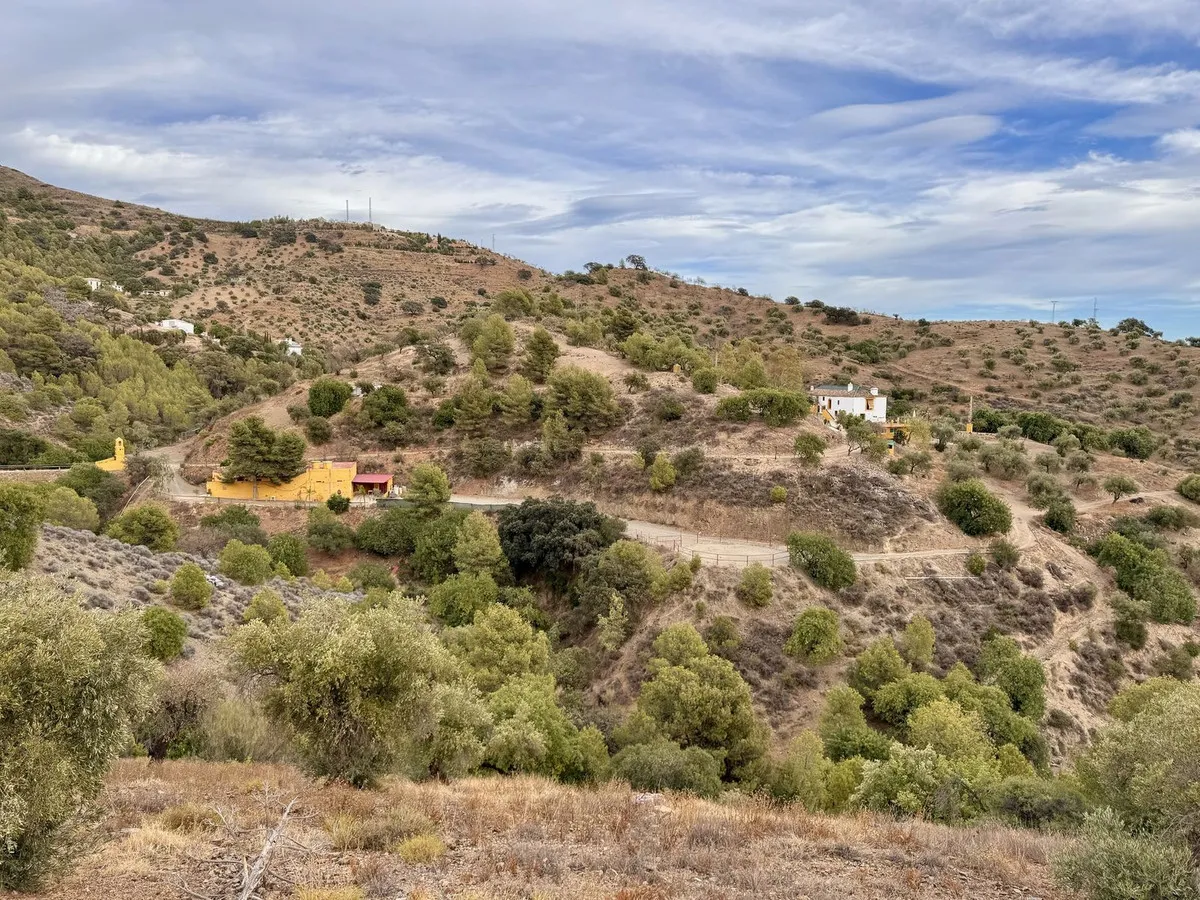 b7c23f43-148f-4d2f-8ee3-6be606a99eb4