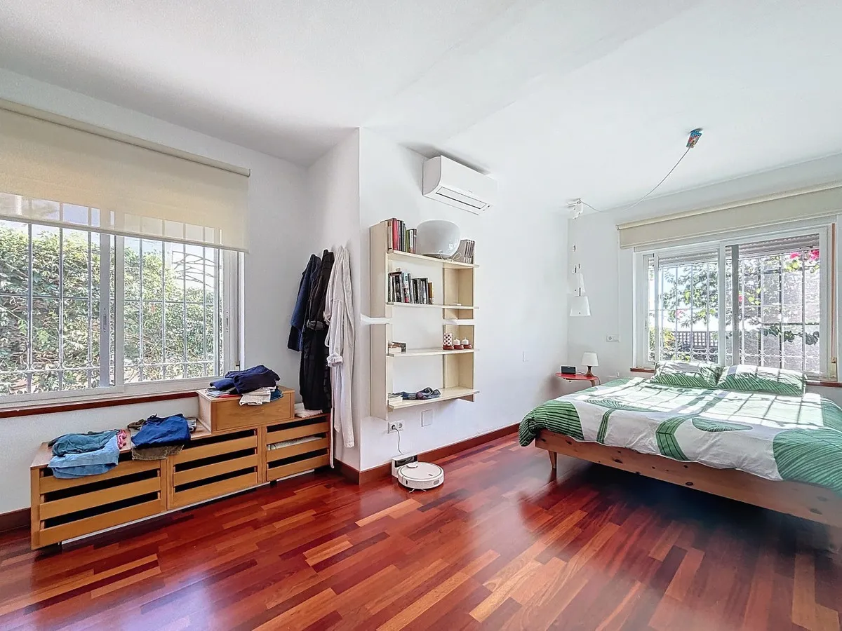 10334ce7-3e09-403d-902b-5a1bd4d20448