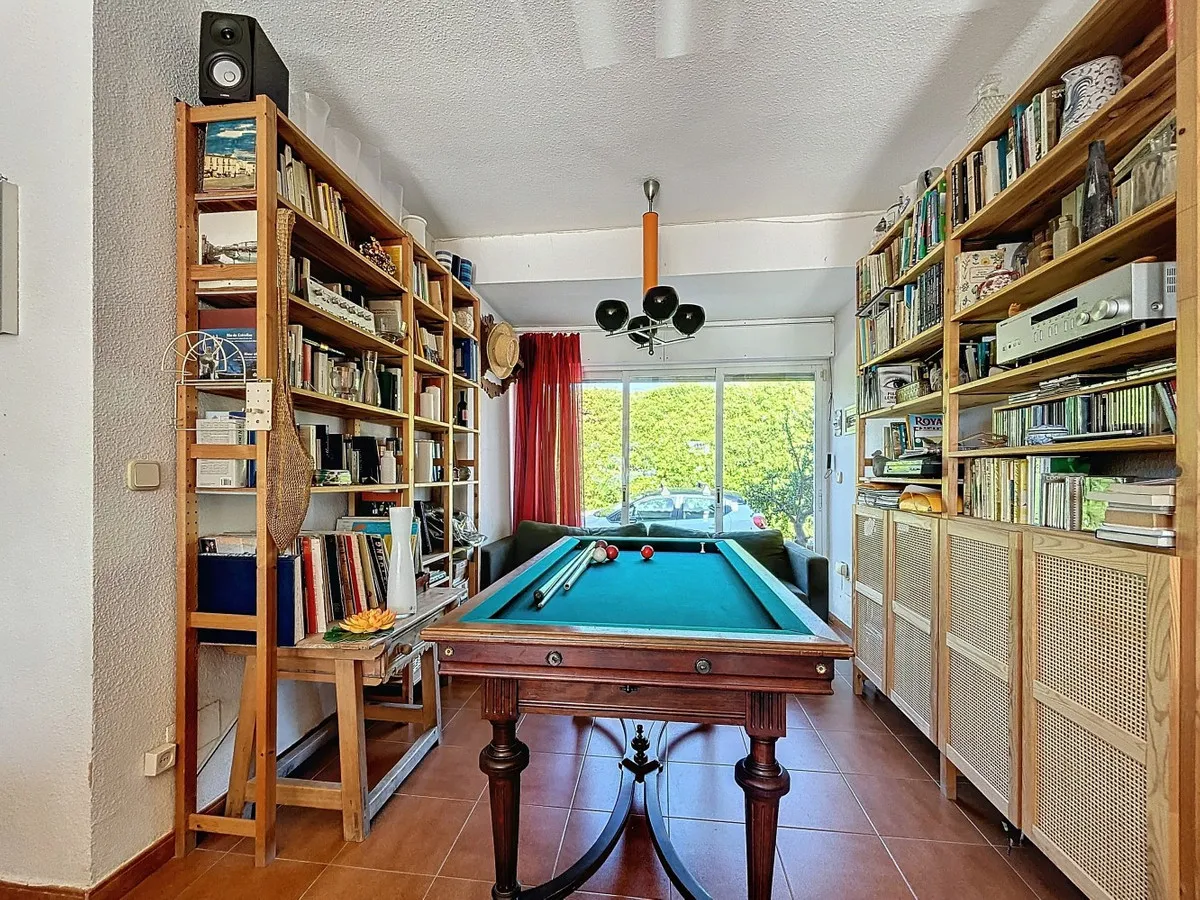 bc4ec11d-f31c-49b6-8ef4-b6e267ad9f00