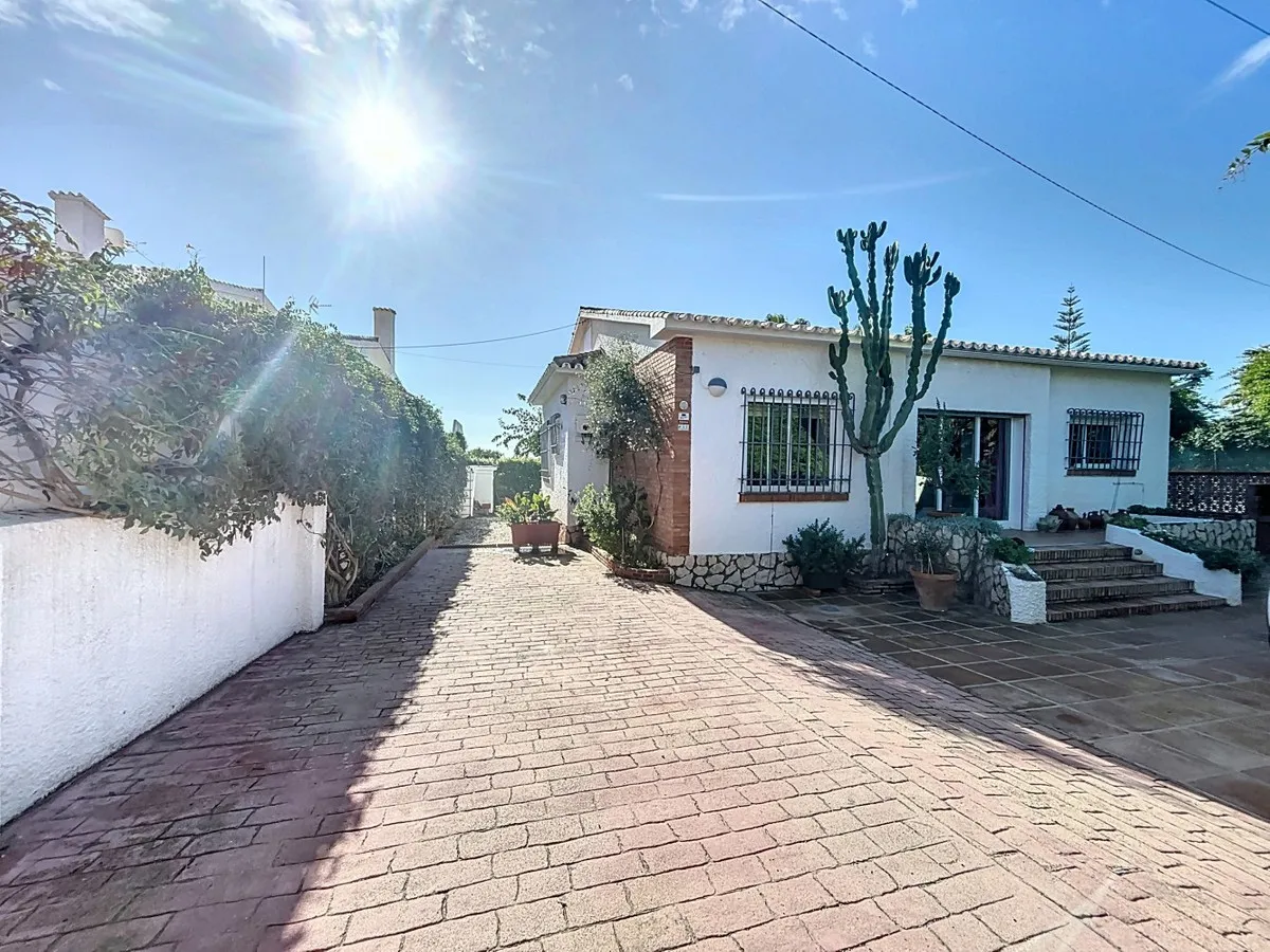 f3d38143-562f-44f1-8f73-dcaf8703617a