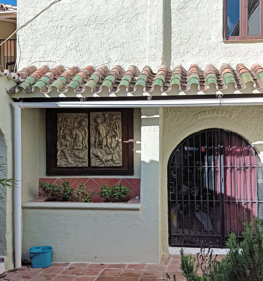 2fec8414-c7a7-4231-9191-7955ecd9d185