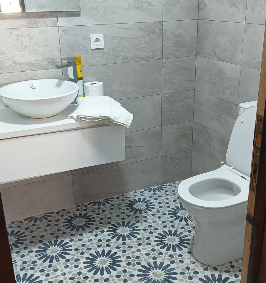 4b11ce2b-403b-4918-94af-863e52647fca