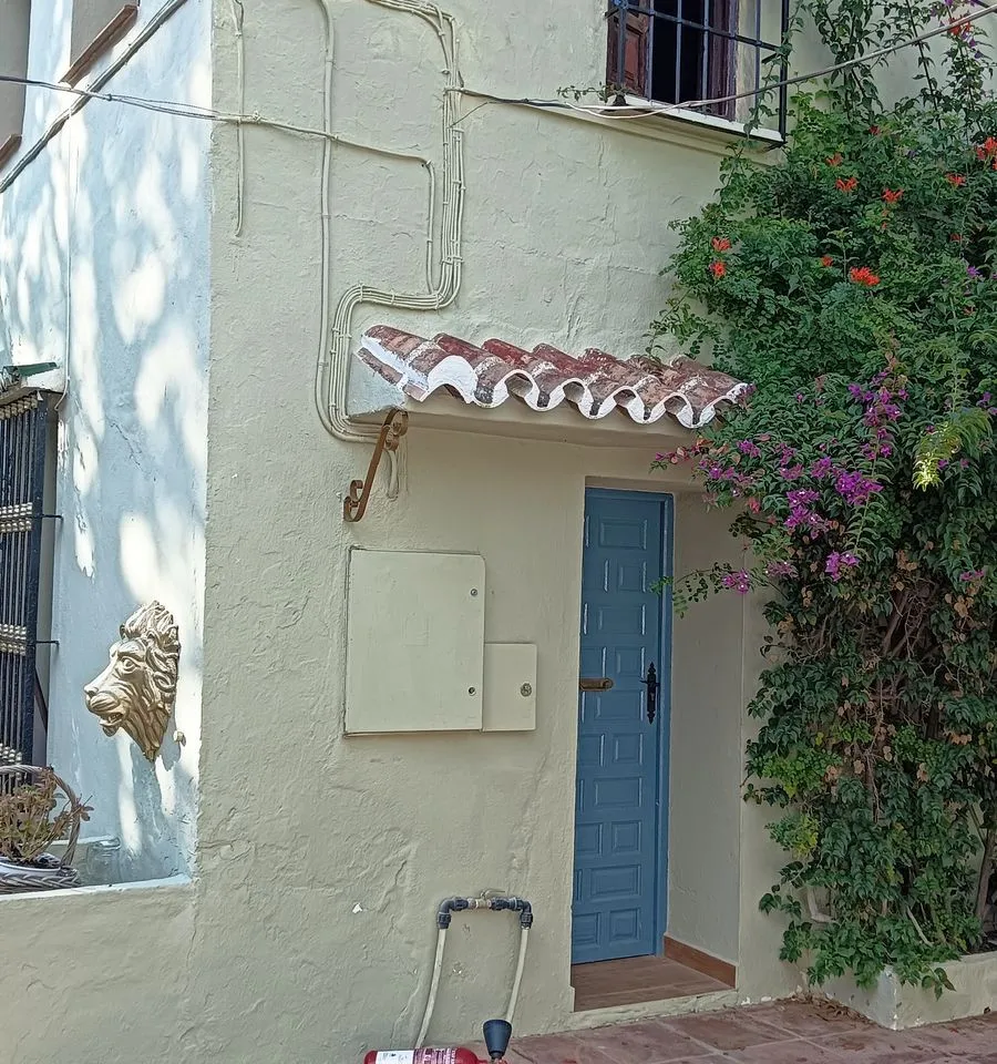 77542c02-33ef-449c-8bcf-bcc08eff3e6f