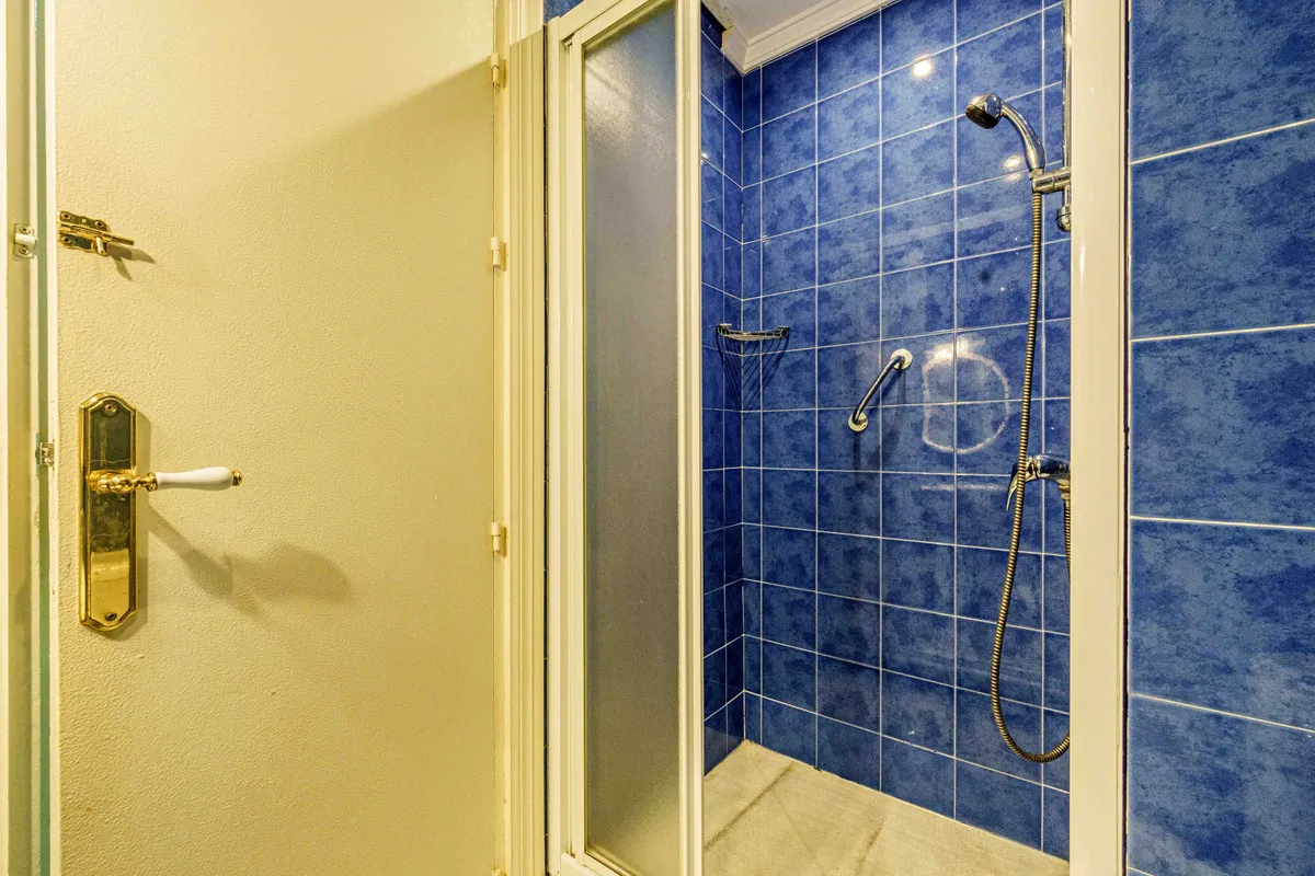 bbebecad-4aaa-4126-b8f4-18b679c239a8