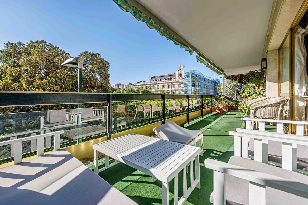 d24e785e-f043-46cf-90e5-9f186074e5e3