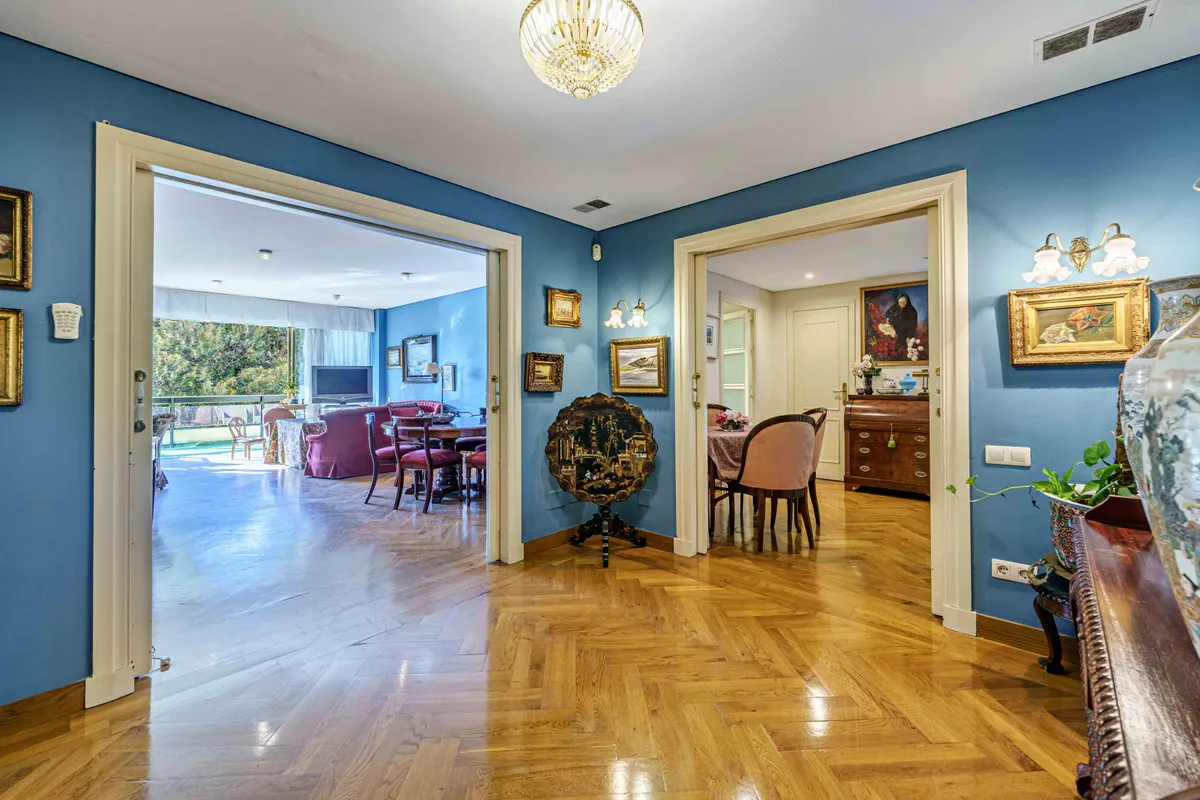 ed83fc56-a4a0-4985-abc1-7c61d4f34a50