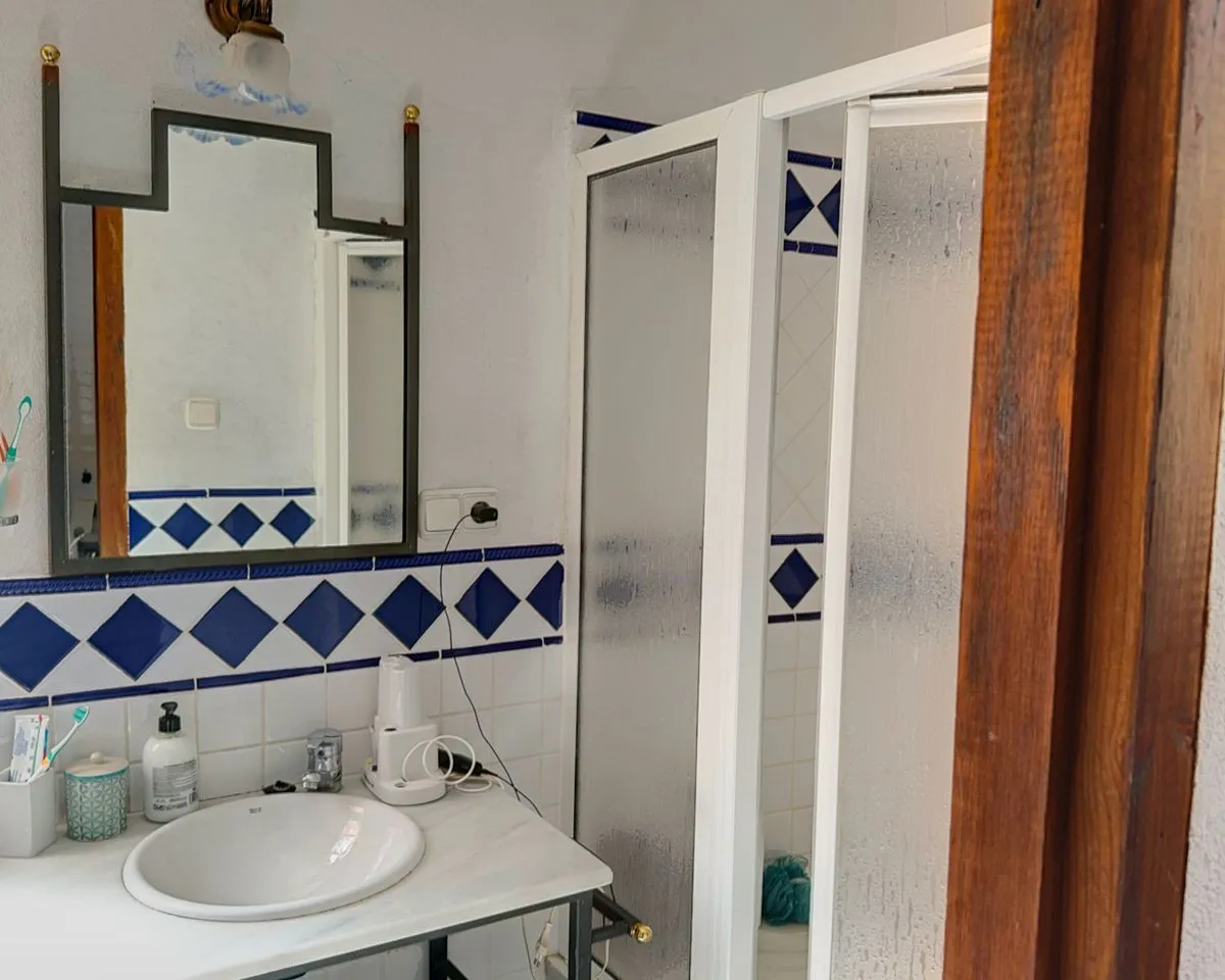 cd6ea81e-d9ad-485c-9d8a-92abe1770850