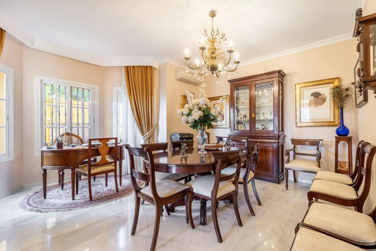 141a95b5-747f-4eee-8fce-e321f09f496c