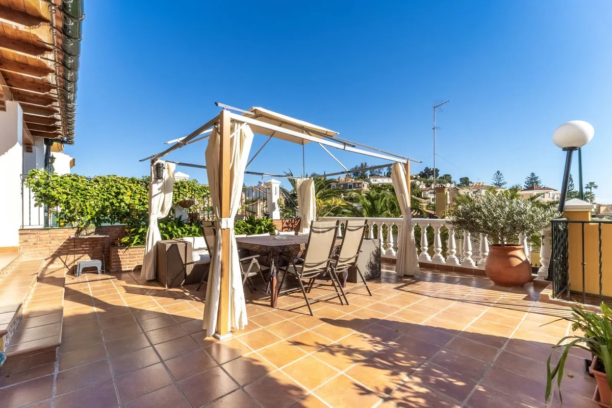 ffa76a99-b2cc-4f4d-946e-3678e1081326