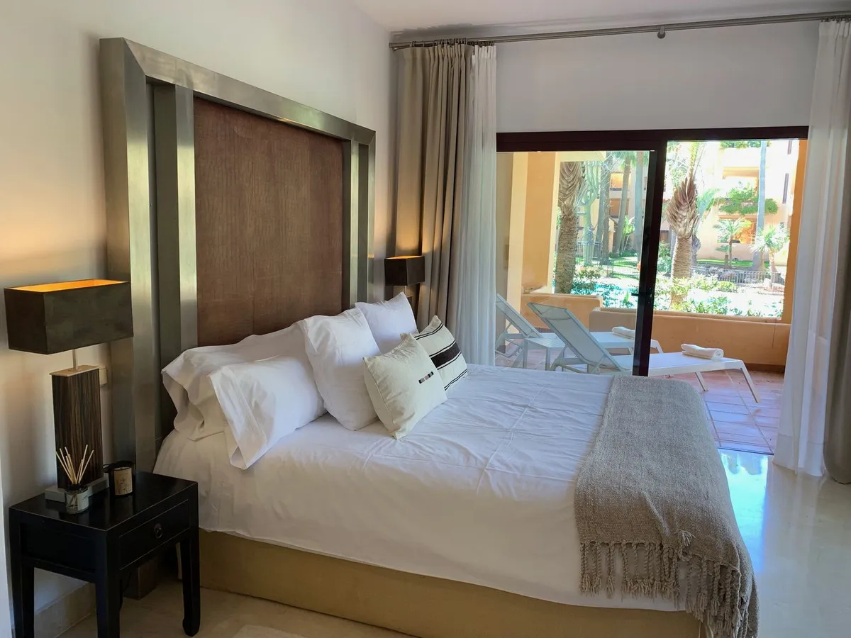 02a4f448-85e9-498f-a54a-4802864410bc