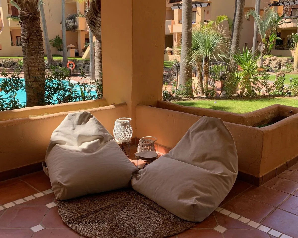 02dc4164-2b49-4906-986c-891e4d23e009