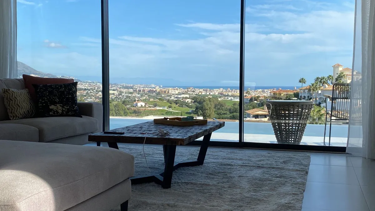 bd46234e-a67b-44b0-84dc-1e622a71c8c7