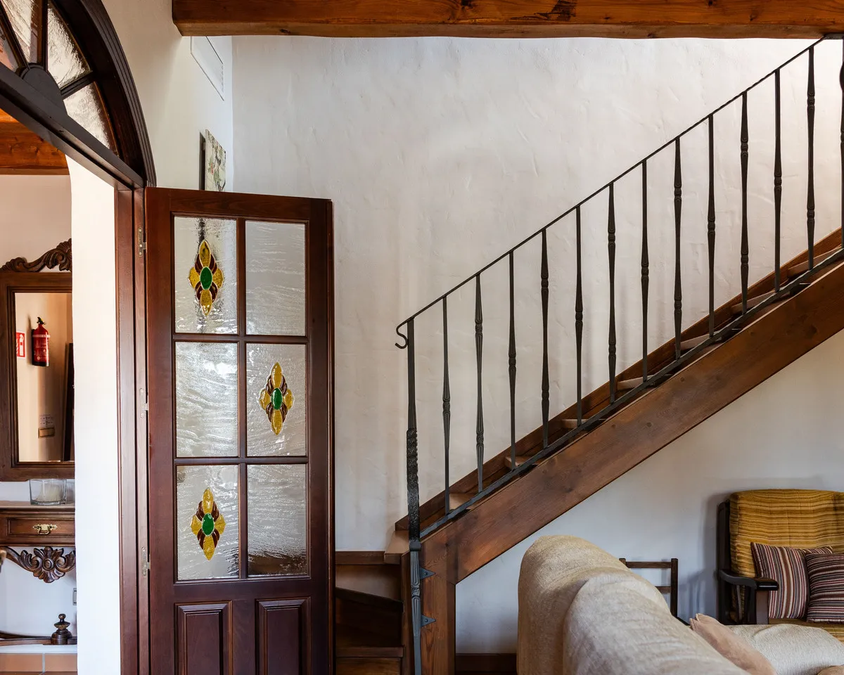 006ebe06-9c93-4a7b-87a6-54123279ca8c