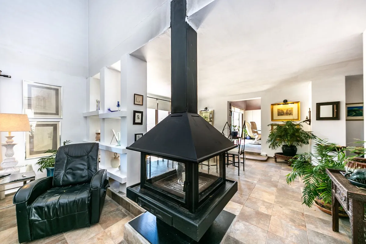 4235e77a-1d49-4219-b62d-7610654c39f1