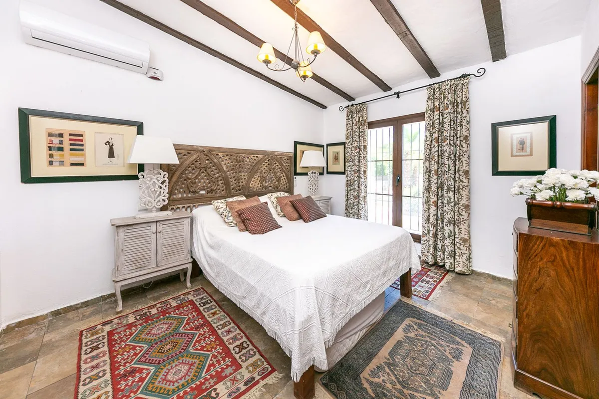 61de1ea3-38bb-4fc6-8672-aab85a3f133d