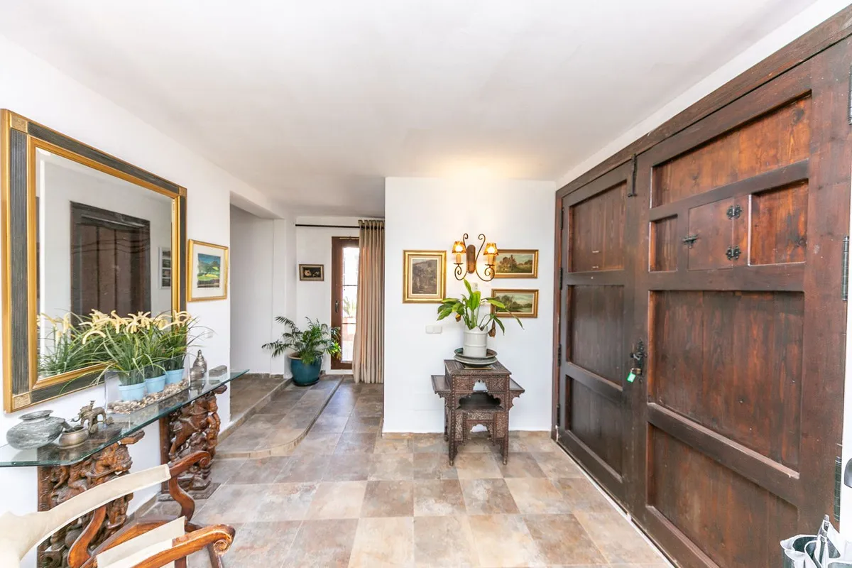 65f6de75-aa0f-48f0-8bfe-faaab97b7815