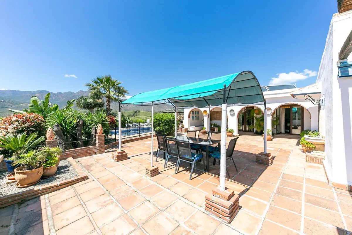 915b74c6-f17e-4a3f-98be-461c775dfce6