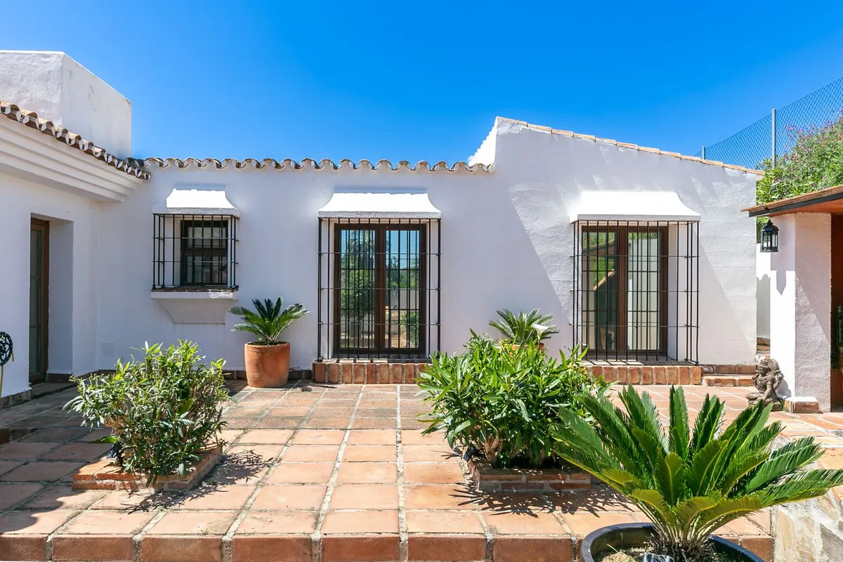 a13c1cd5-2152-496d-badd-65e86d753a7a