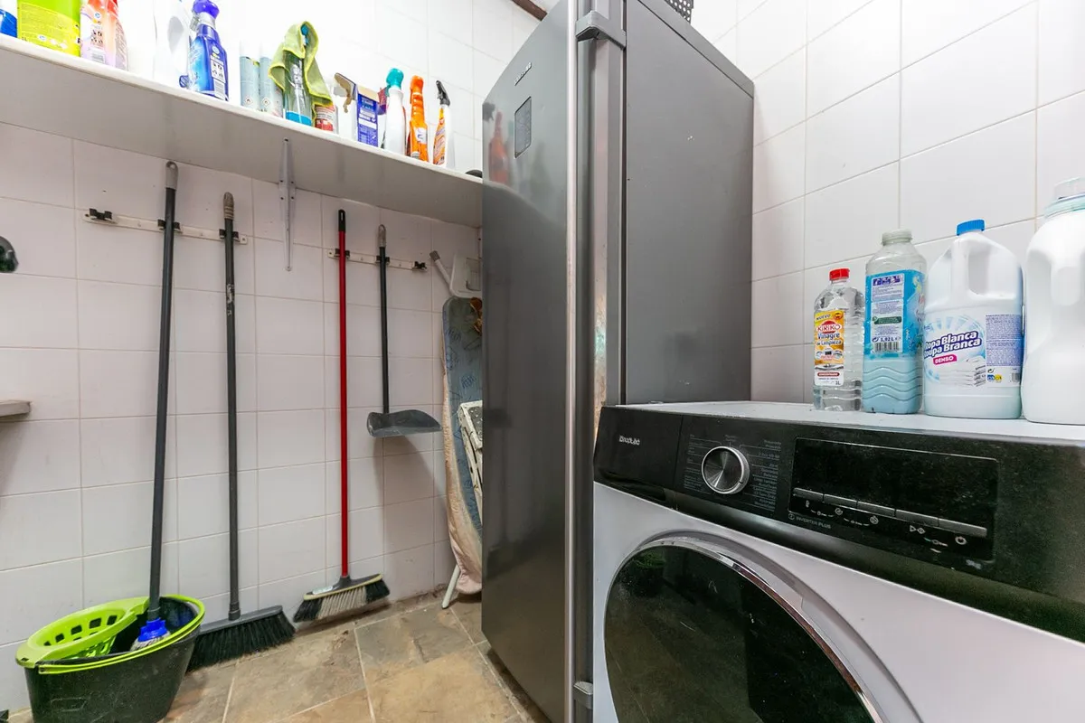 f320cfa5-e1d7-4e45-98eb-6483c2205fcd