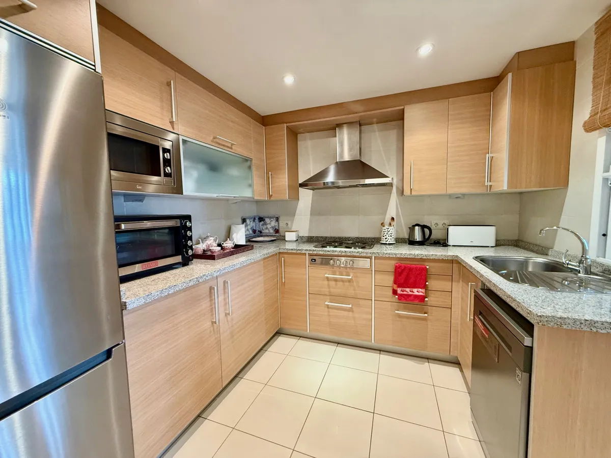 208662e7-b4d7-4228-86fe-21dda14126db