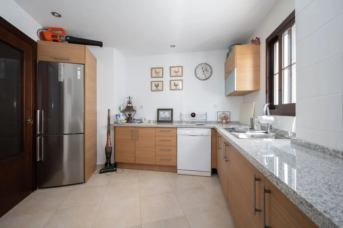 03957300-b85f-4670-aa9b-cf7e4610da4a