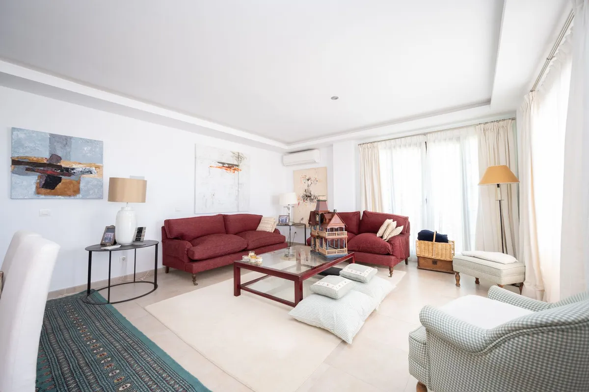 6fb1c849-f940-45d2-ad81-244dc8623113