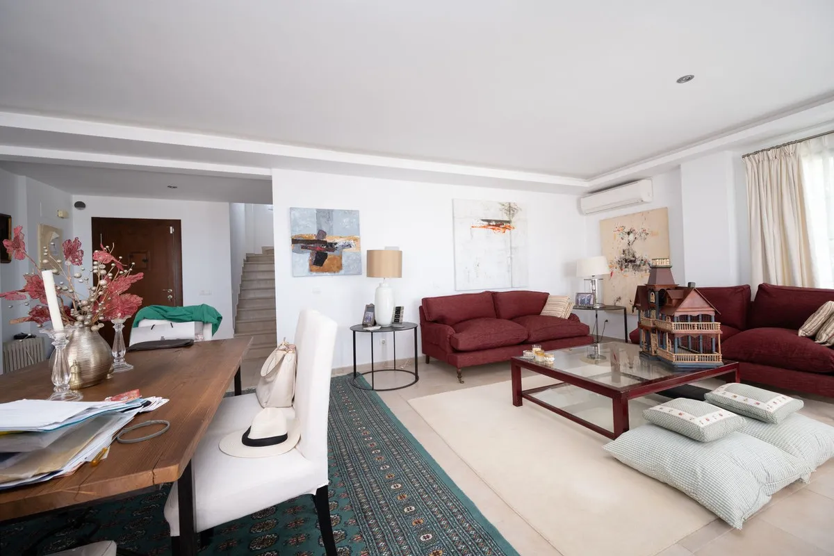 e09cff89-a1c1-42fa-a537-77d0b91f9b0c