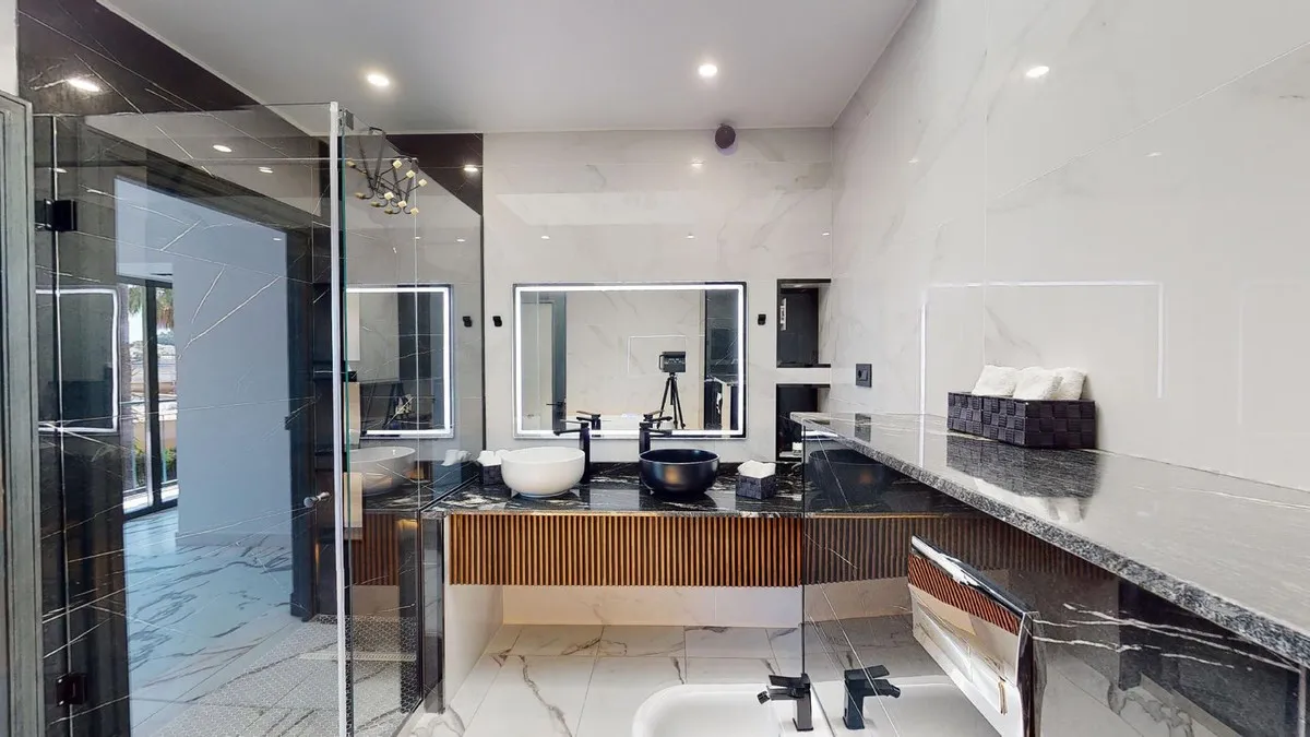 de31569d-4af1-489e-bf39-f832140db784