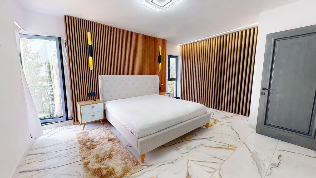 e3afd369-cc22-409e-8fd6-dc6a4c99d7ed