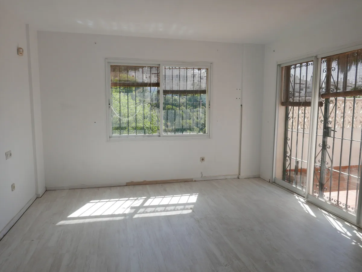 6caa9331-a661-46e3-8347-cbfbbc1bc445