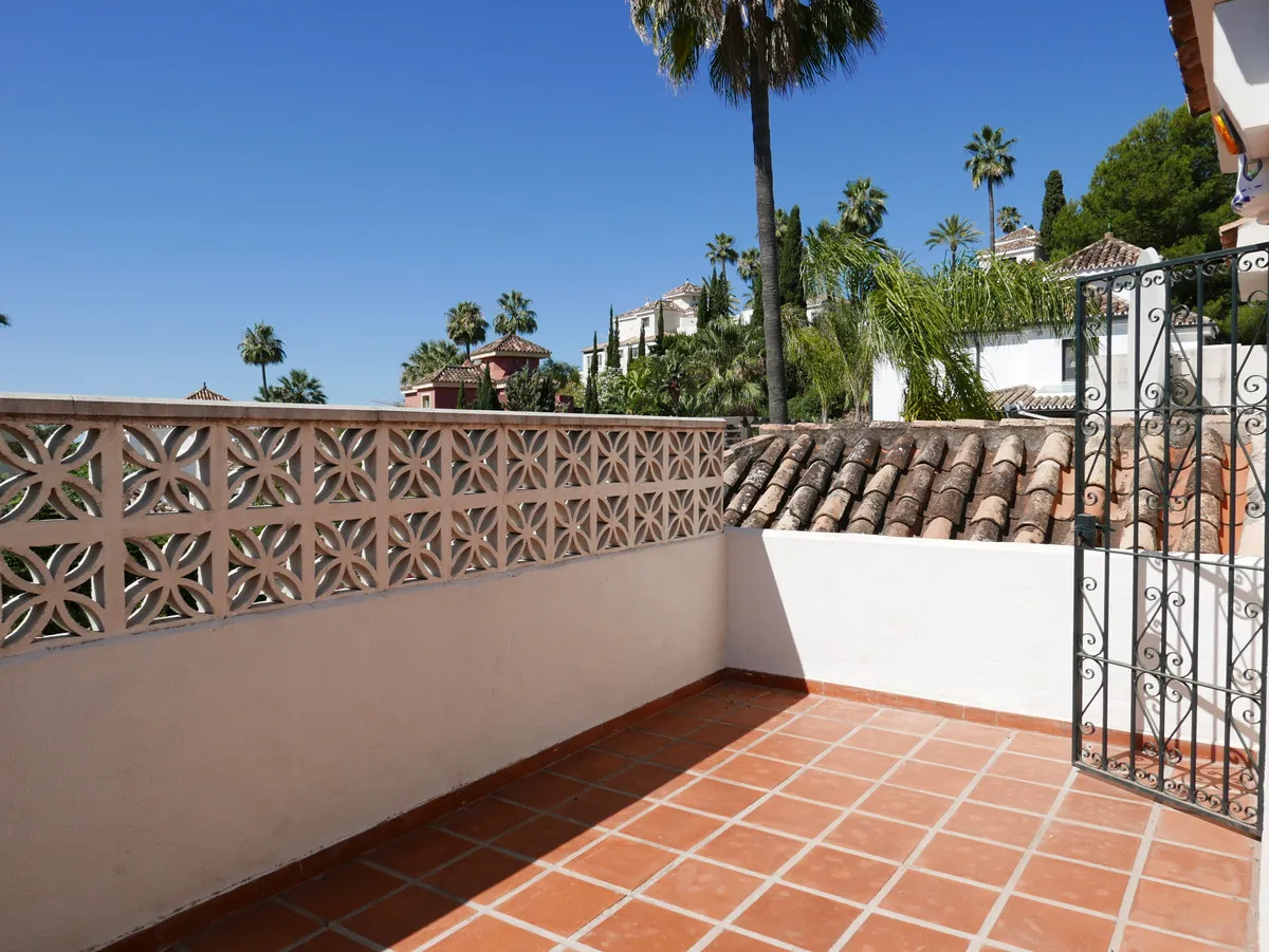 cb536af1-8be7-4e53-a0fc-da88e031af0f