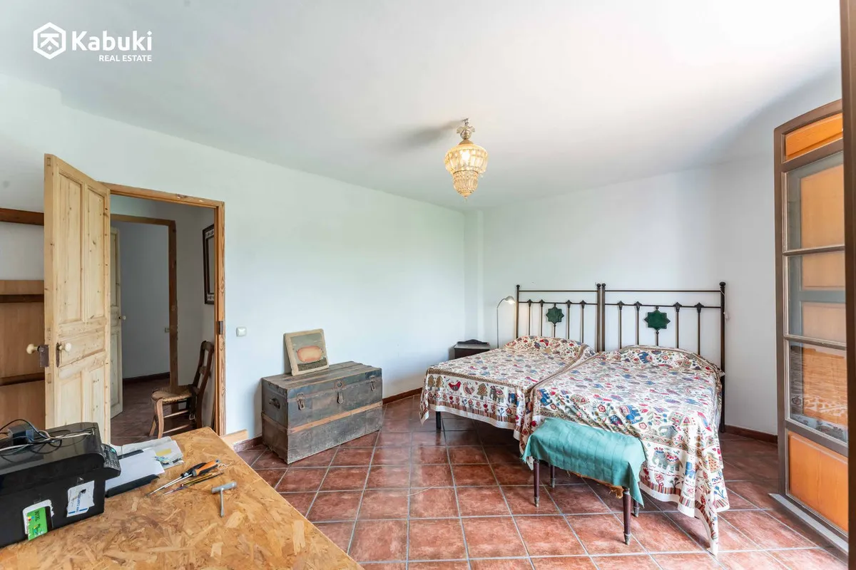 3efac516-ad97-4a67-b442-24e5dc0f37e4