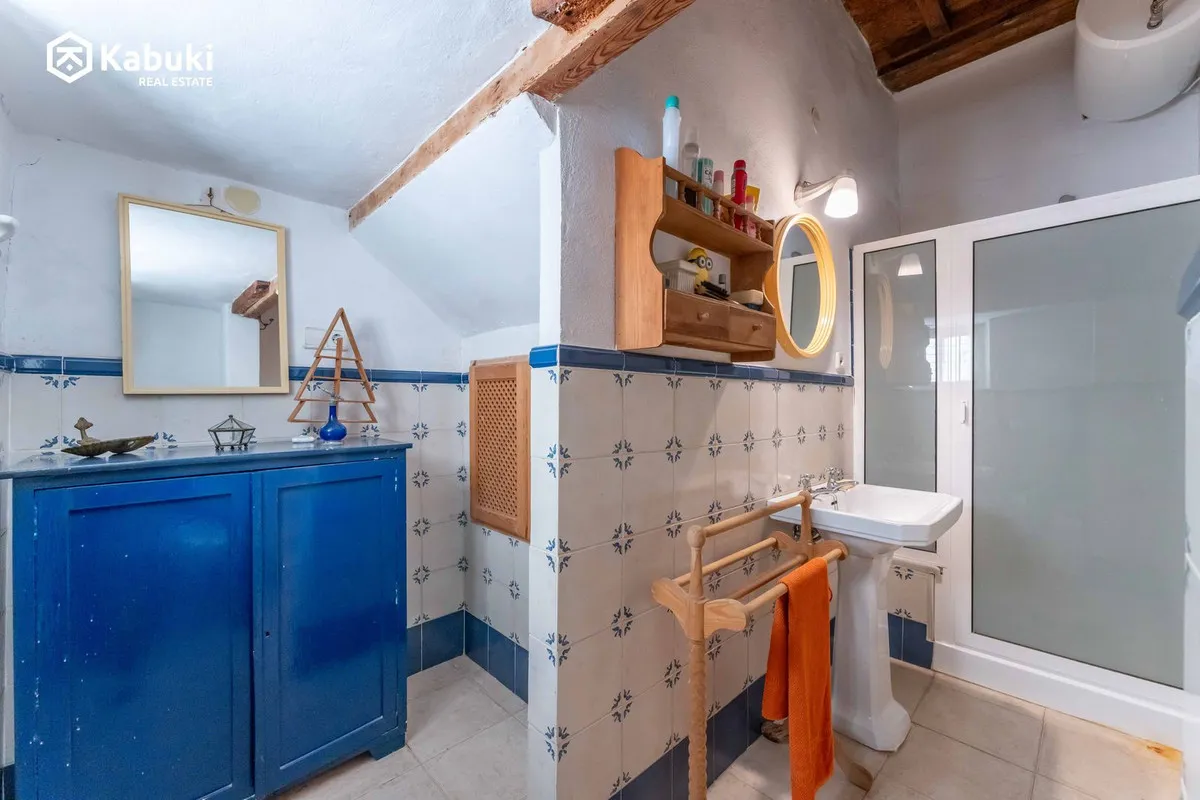 935f71ca-b5e4-490b-b415-3a5830c8c277