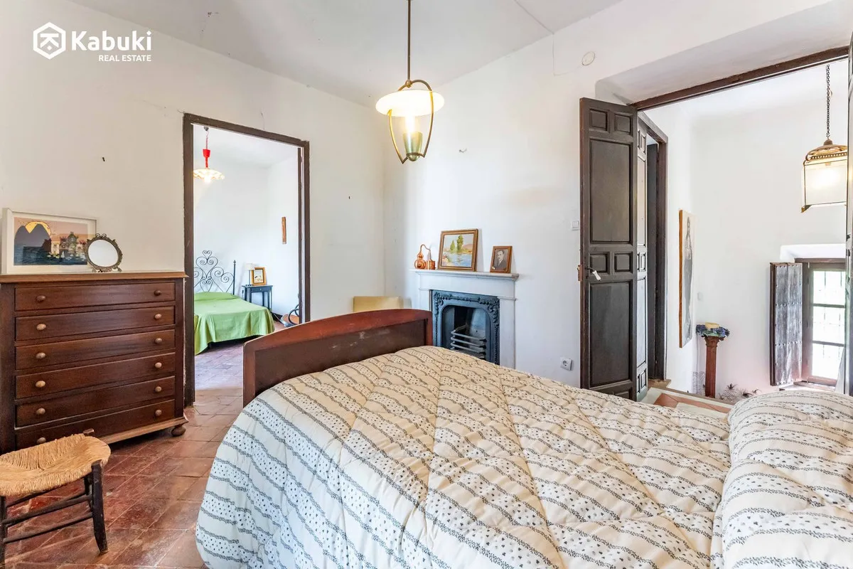 bfdfdb4d-1b42-45f0-9293-ed8fb3d71d2e