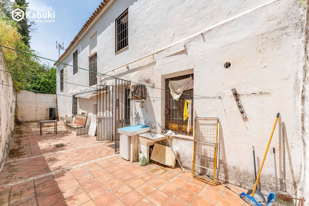 d253a199-cdfd-4418-86ab-2719a809a3cf