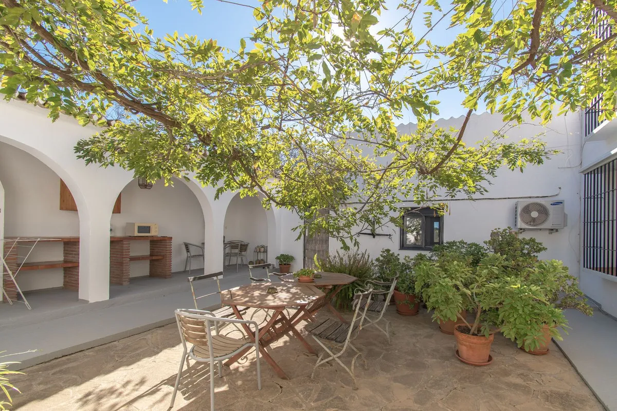 2a76bc18-a416-4c9e-92d6-417f9197d2da