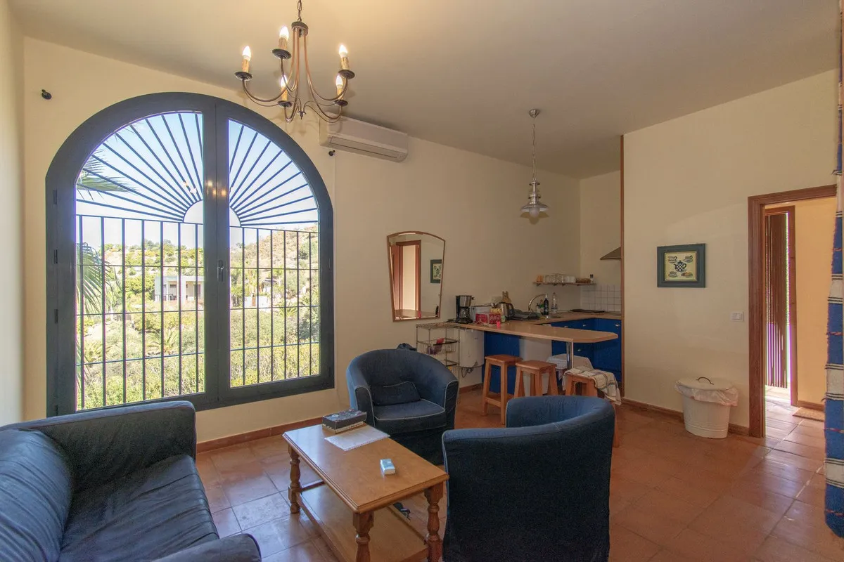 59159c41-65c1-4f99-96cf-bc54b5b8c280