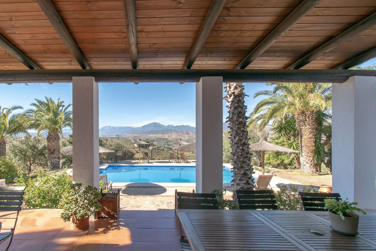 a4dd38bd-07d1-4953-a87f-63920e9fa74d