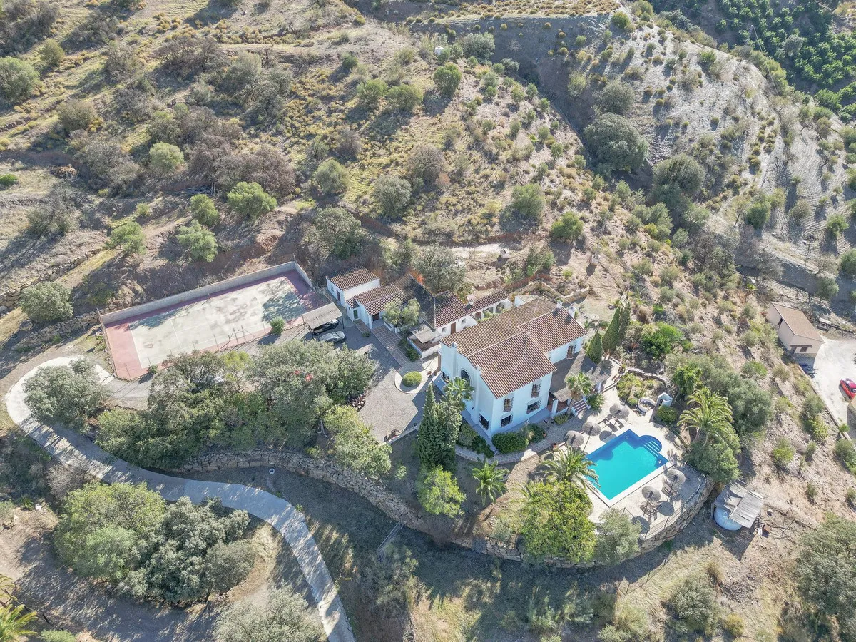 c4bd0502-0508-4186-b390-1400439cb616